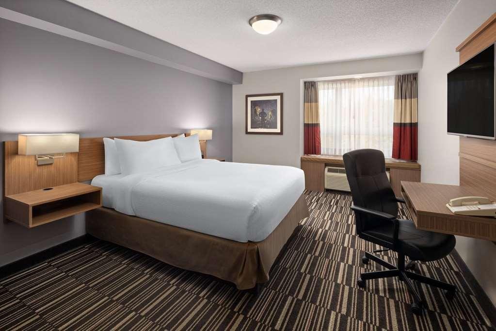 Microtel Inn & Suites By Wyndham Kirkland Lake Kamer foto