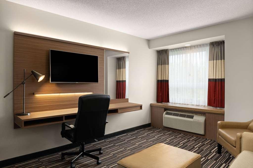 Microtel Inn & Suites By Wyndham Kirkland Lake Kamer foto