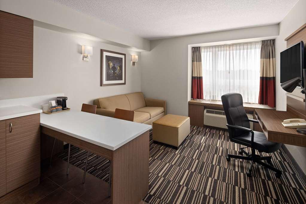 Microtel Inn & Suites By Wyndham Kirkland Lake Kamer foto